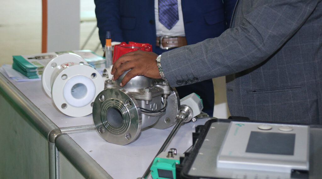 From Sensors to Maintenance KPIs: A Practical Measurement Program